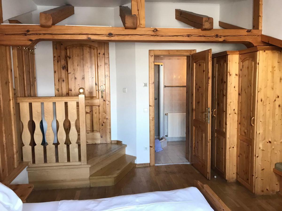 Appartements Rosenstockl Gundersheim Eksteriør bilde